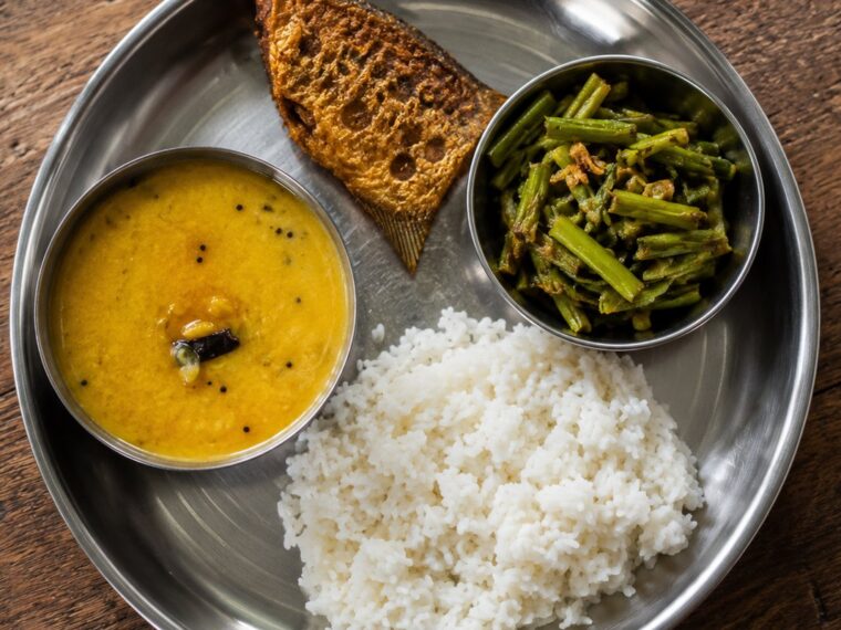 ভাত খেলে মোটা হয়—কথাটা আসলে কতটা সত্যি